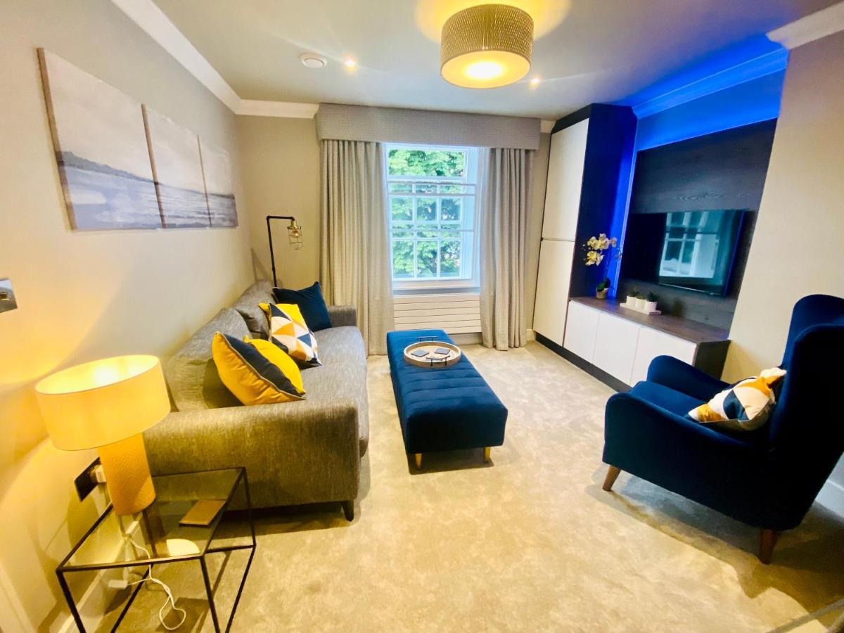 10 Bootham House - Luxury City Centre Apartment With Free Parking For One Car ยอร์ค ภายนอก รูปภาพ