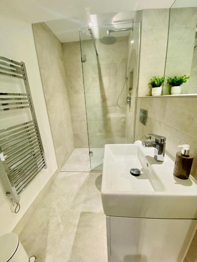 10 Bootham House - Luxury City Centre Apartment With Free Parking For One Car ยอร์ค ภายนอก รูปภาพ